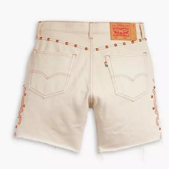 Levi's 501 '93 Cut Off Rodeo Boots Shorts in Ecru Unisex NWT - Picture 2 of 15